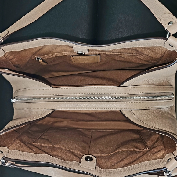 Coach Kristy Taupe - NWT - Picture 6 of 7